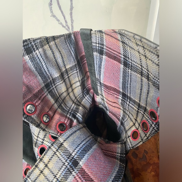 Dr.Martens Triumph 1914 boots black leather spartan fabric grip outsoles size 9 - Picture 6 of 15